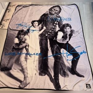 Star Wars Black & White Character Signature Throw with Blue Accents